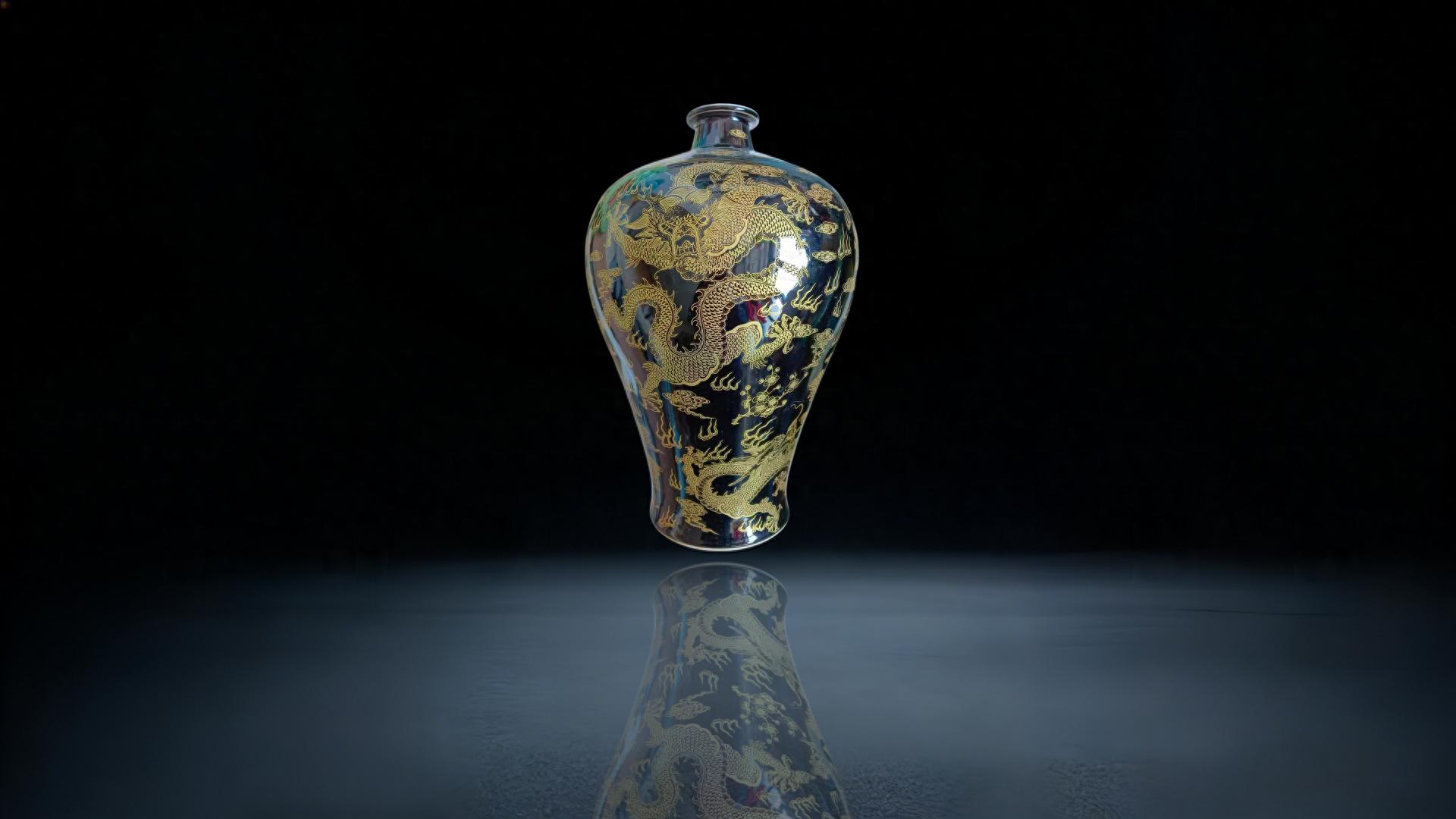 康熙御制・乌金釉描金云龙纹大梅瓶